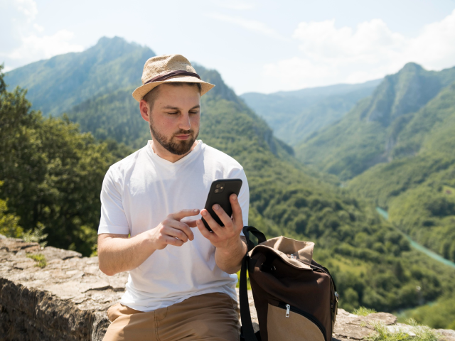 Smart Travel Planning & Booking App