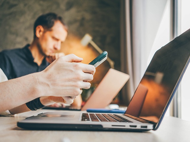 Online Mass Text Messaging Web Application